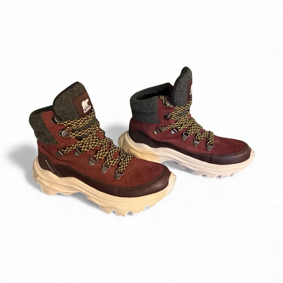 SOREL‎ KINETIC BREAKTHRU CONQUEST WATERPROOF BOOTS WOMEN'S 7 - Picture 3 of 5